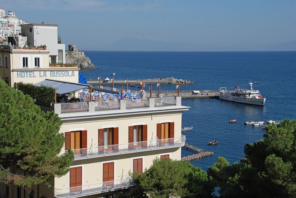 Hotel La Bussola Amalfi image 1